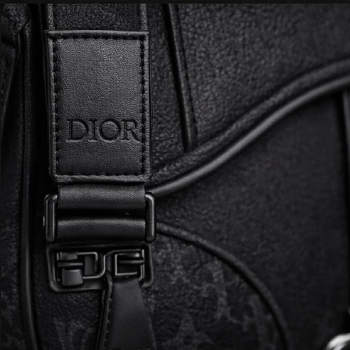 Dior Saddle Classic Crossbody Bag - صورة 3