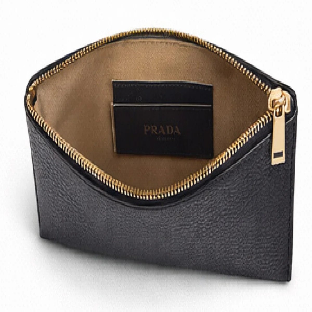Prada Milano – Embossed Logo Leather Clutch – Black Edition - صورة 5