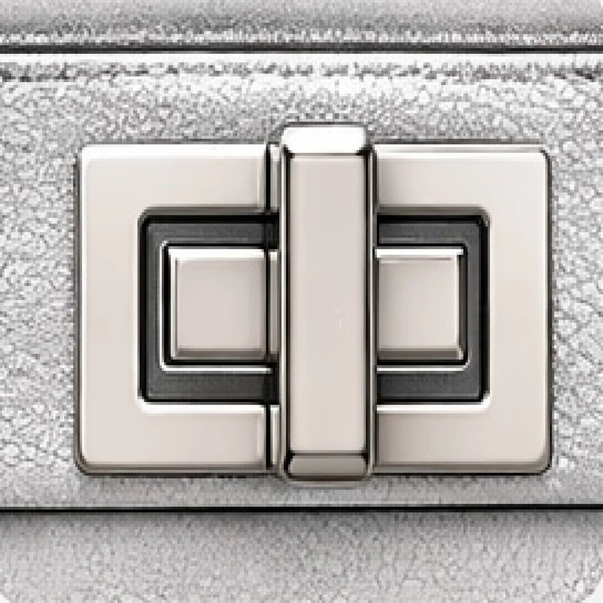 Fendi Peekaboo Iconic Mini Bag - صورة 10