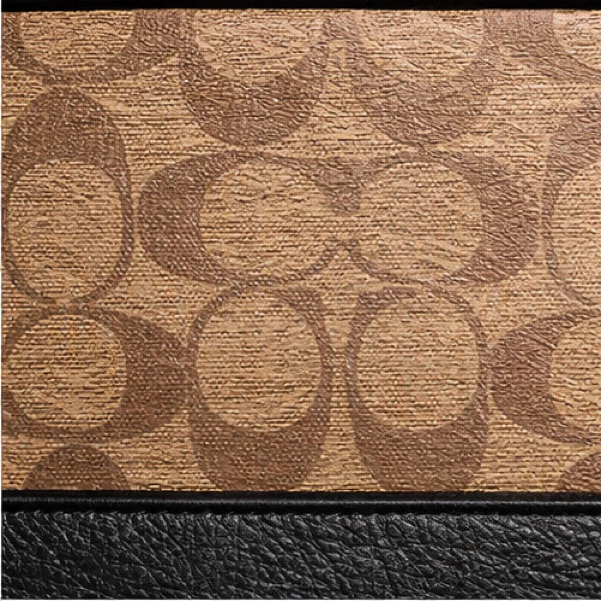 Coach Signature Canvas Crossbody Bag - صورة 5