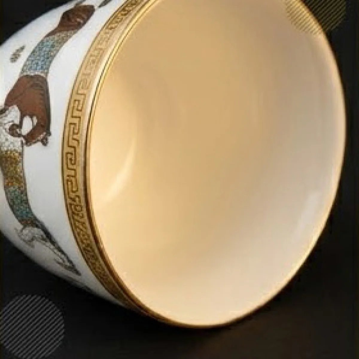 HERMÈS – Luxury Artistic Tea Cup Set - صورة 4