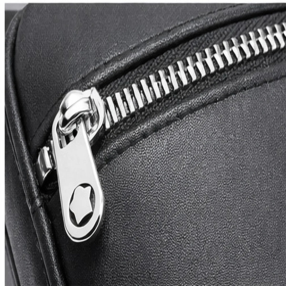 Montblanc Leather Zip Clutch Bag – Elegant Classic - صورة 7