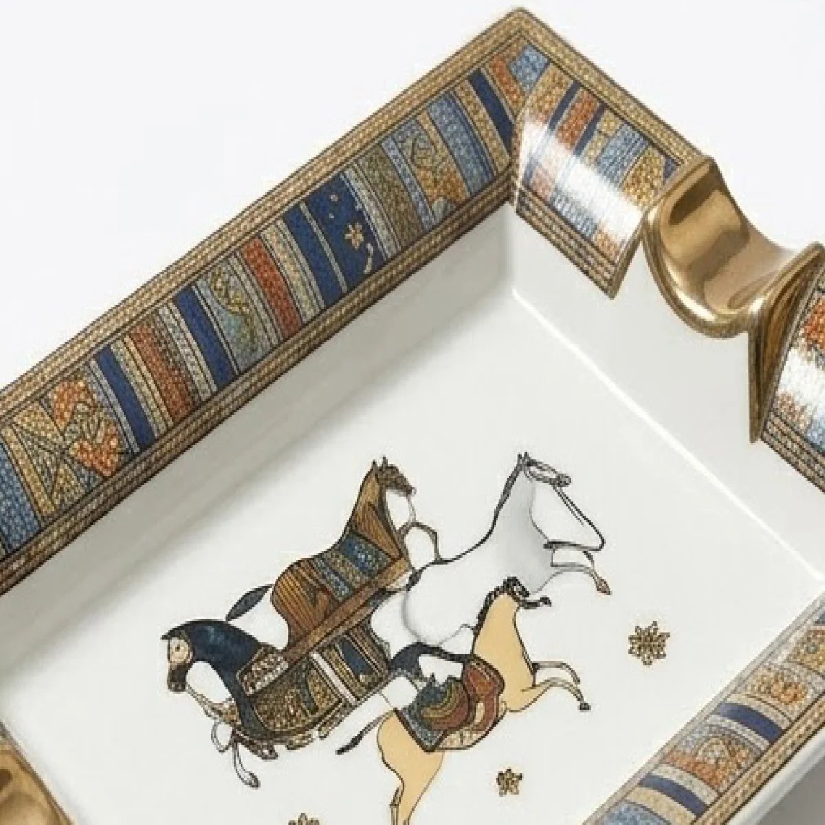 HERMÈS – Luxury Artistic Serving Dish - صورة 4