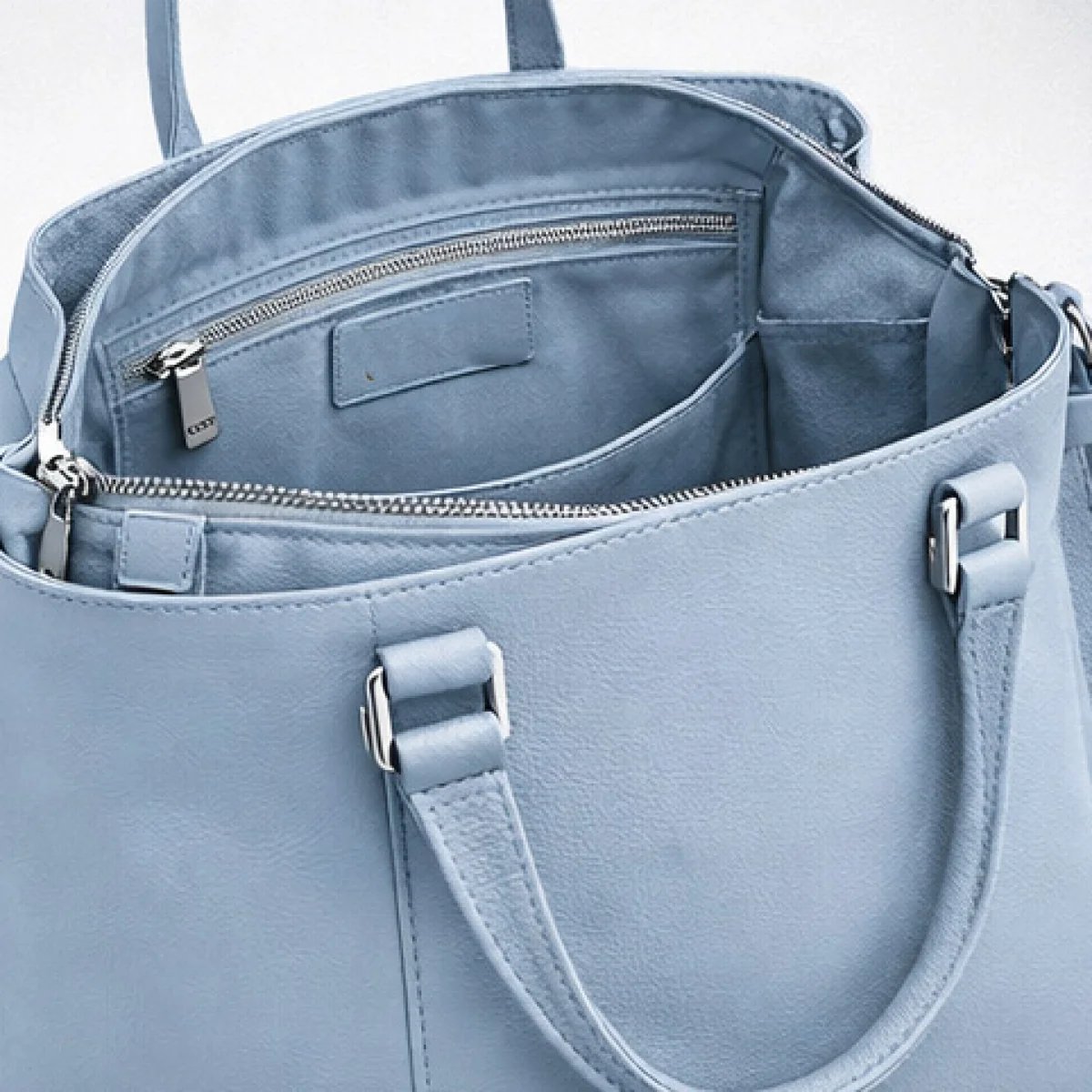 Dior Elegant Mini Crossbody Bag - صورة 3