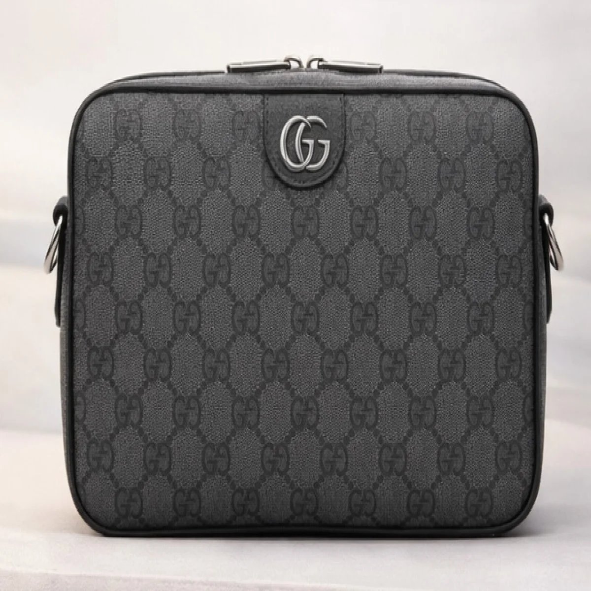 Gucci Ophidia GG Supreme Small Shoulder Bag - صورة 5