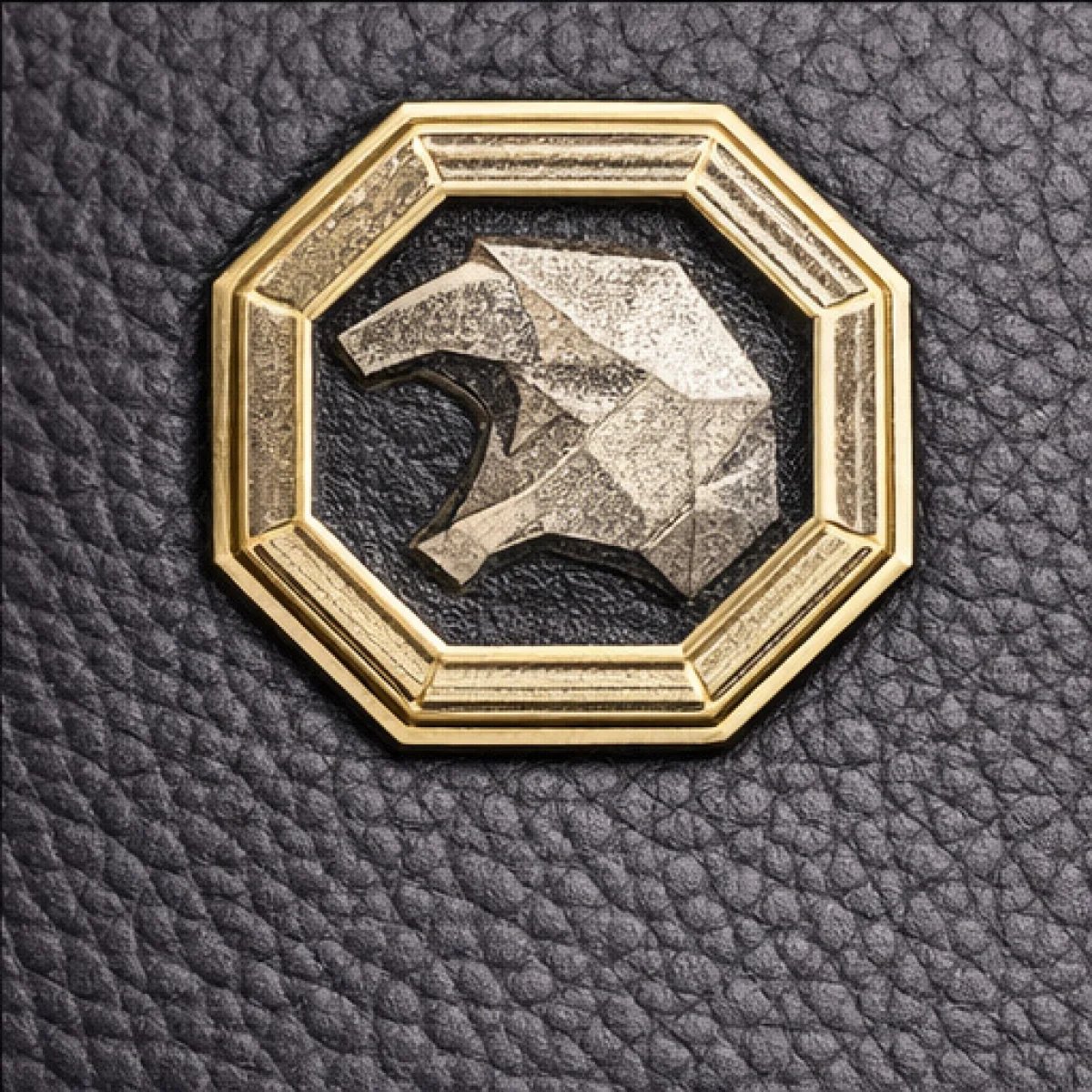 Maison Medallion Milano – Medallion Classic Leather Zip Wallet – Black Edition - صورة 2