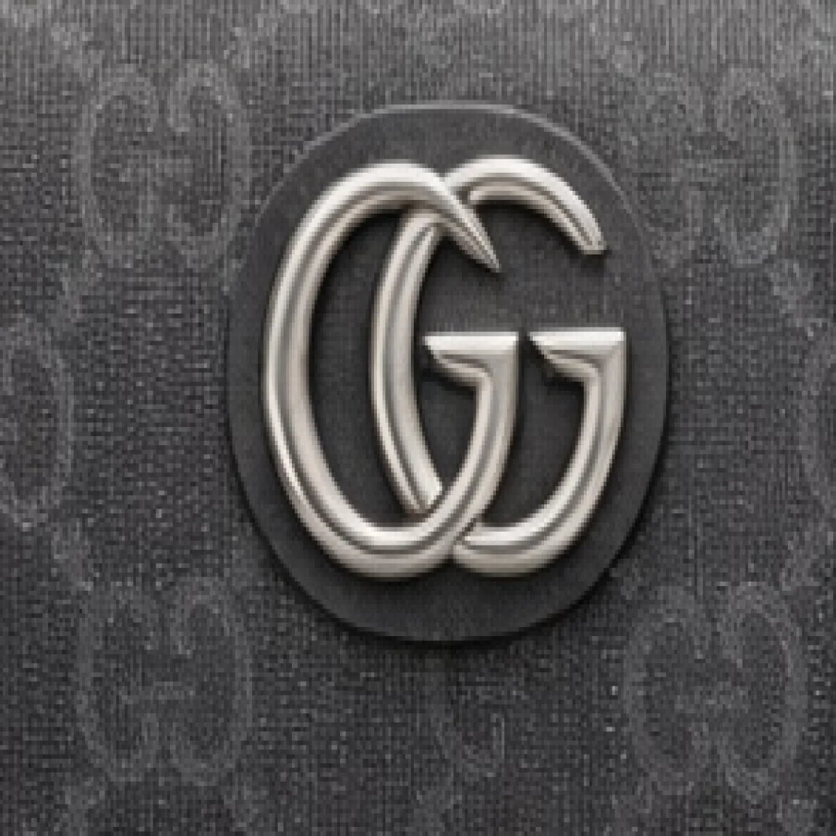 Gucci GG Supreme Canvas Messenger Bag - صورة 4