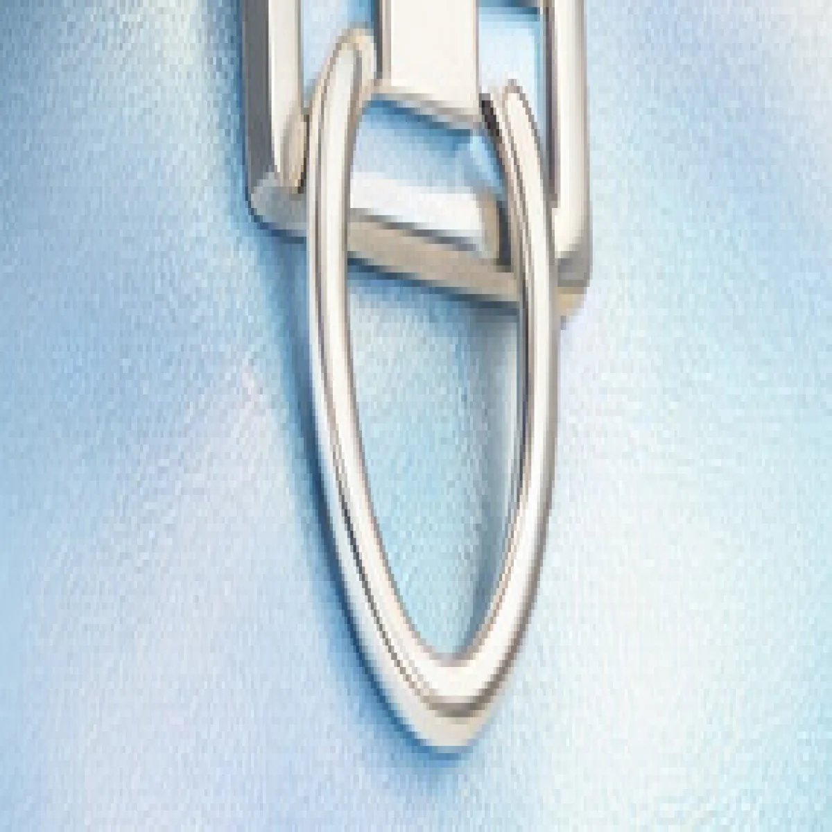 Salvatore Ferragamo Gancini Metallic Leather Shoulder Bag - صورة 8