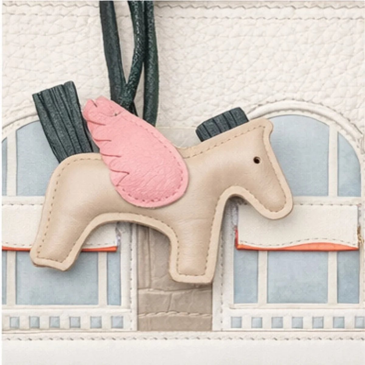 Hermès Birkin Limited Edition – Artistic Beige & White - صورة 3