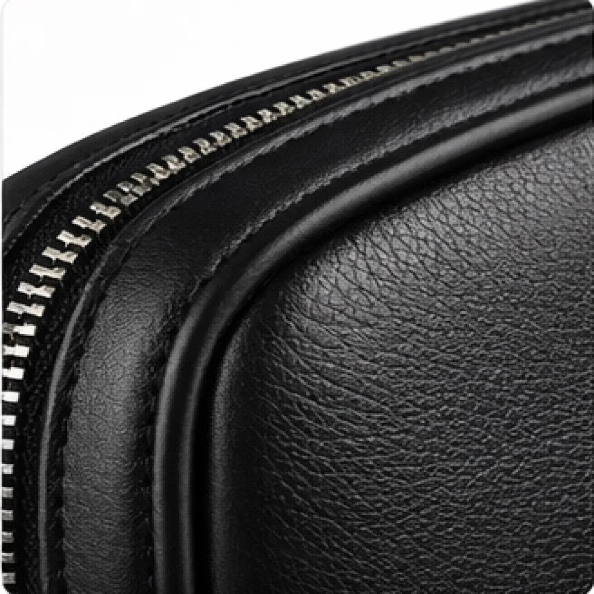 Royal Medusa Leather Pouch – Black Edition - صورة 2