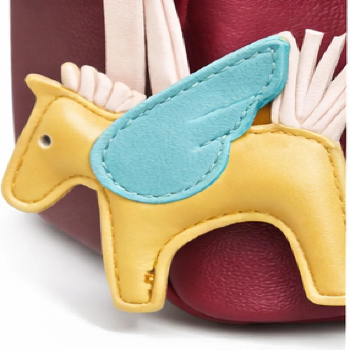 Hermès Lindy Mini Bag – Burgundy Edition - صورة 3