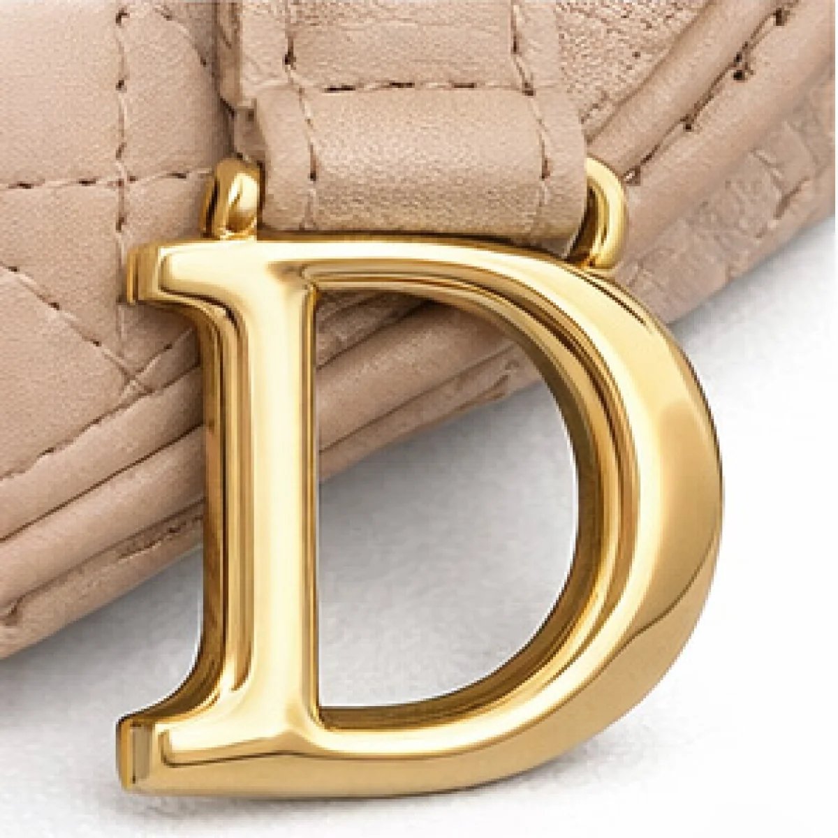 Dior Saddle Bag – Beige Edition - صورة 7