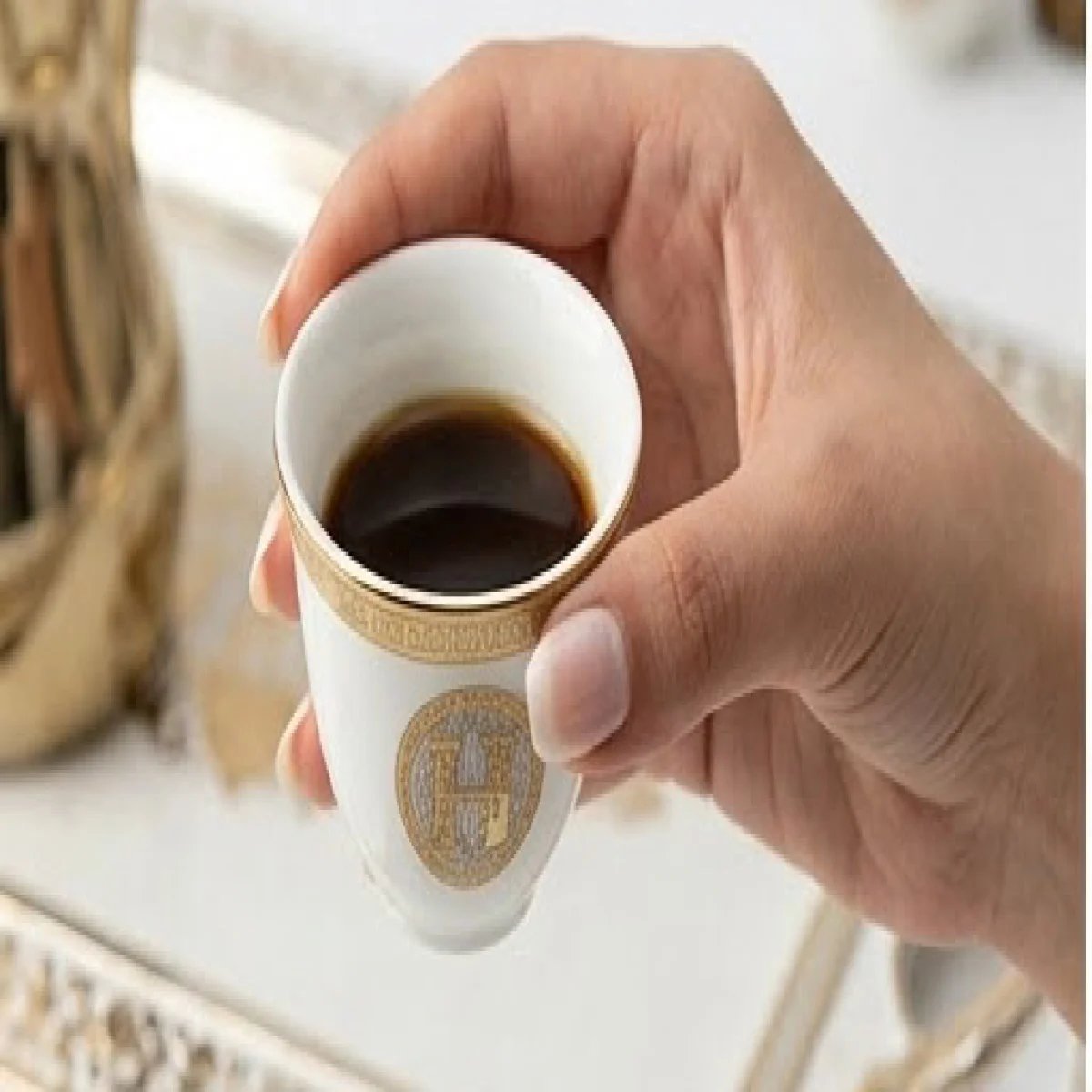 HERMÈS – Luxury Signature Espresso Cup Set - صورة 2