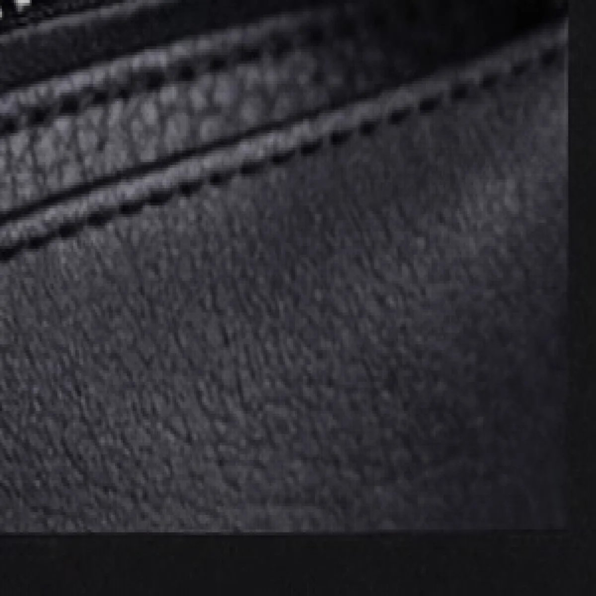 LOEWE Classic Leather Backpack - صورة 3