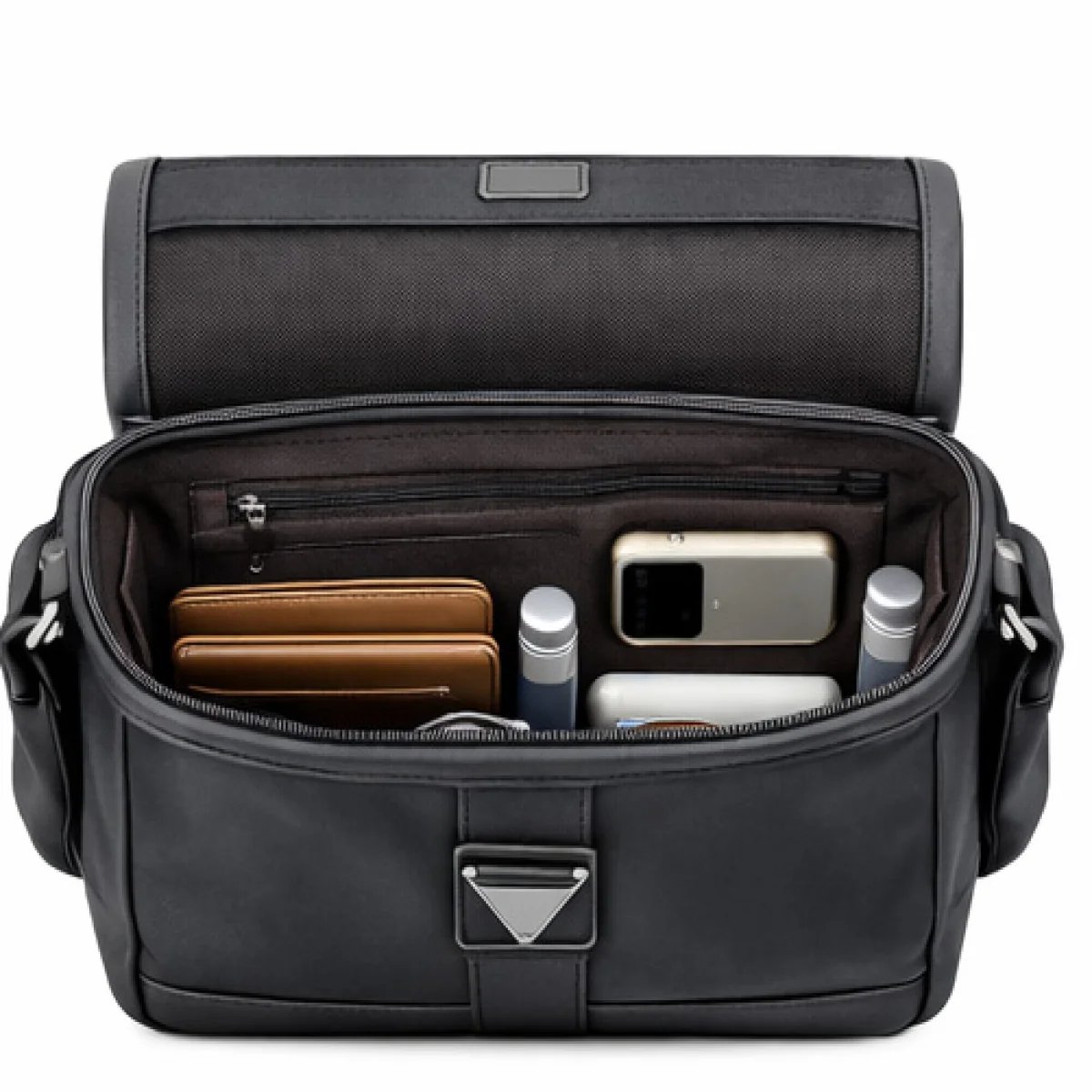 Prada Urban Nylon Messenger Bag - صورة 5