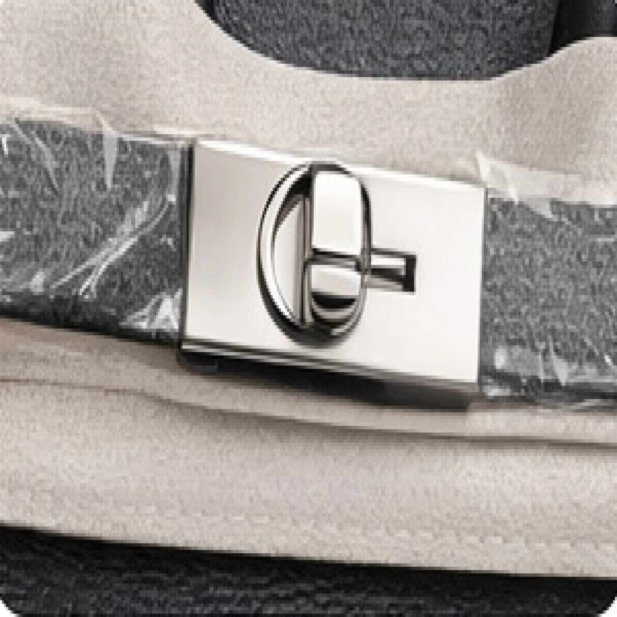 Hermès Birkin Style Two-Tone Leather Handbag – Black & White Edition - صورة 4