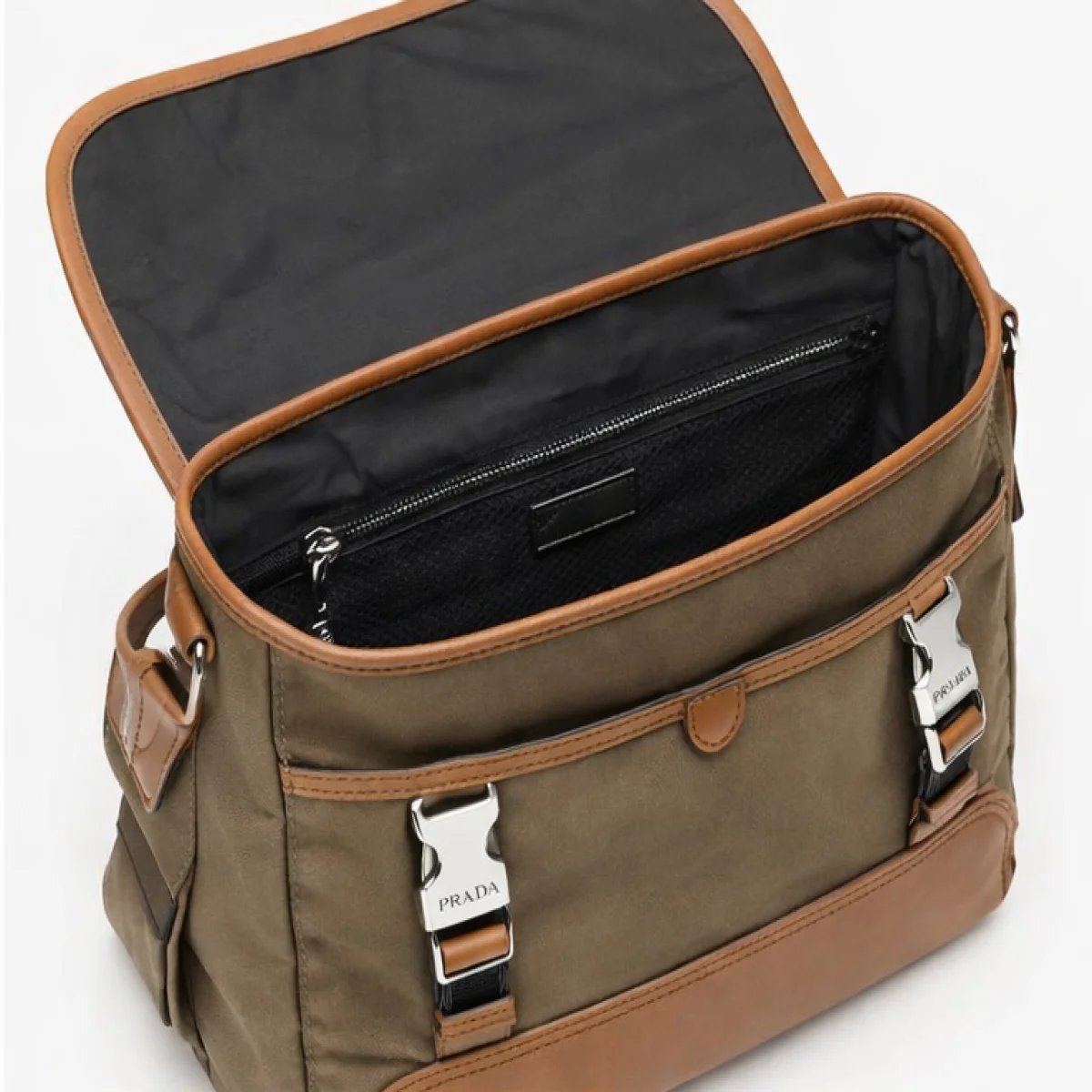 Prada Re-Nylon Flap Messenger Bag – Beige Edition - صورة 5