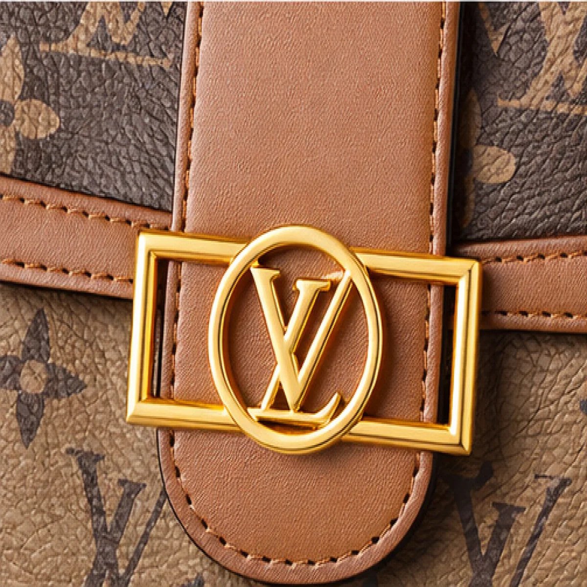 Louis Vuitton Monogram Dauphine Style Crossbody Bag – Brown Edition - صورة 7