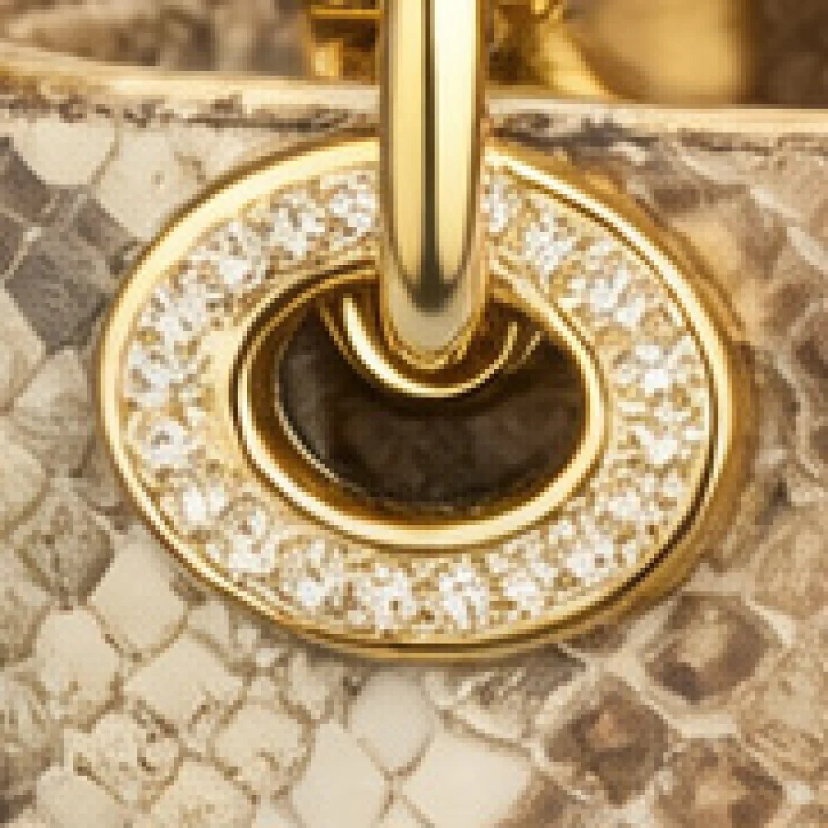 Dior Lady Mini Bag – Python Metallic Edition - صورة 8