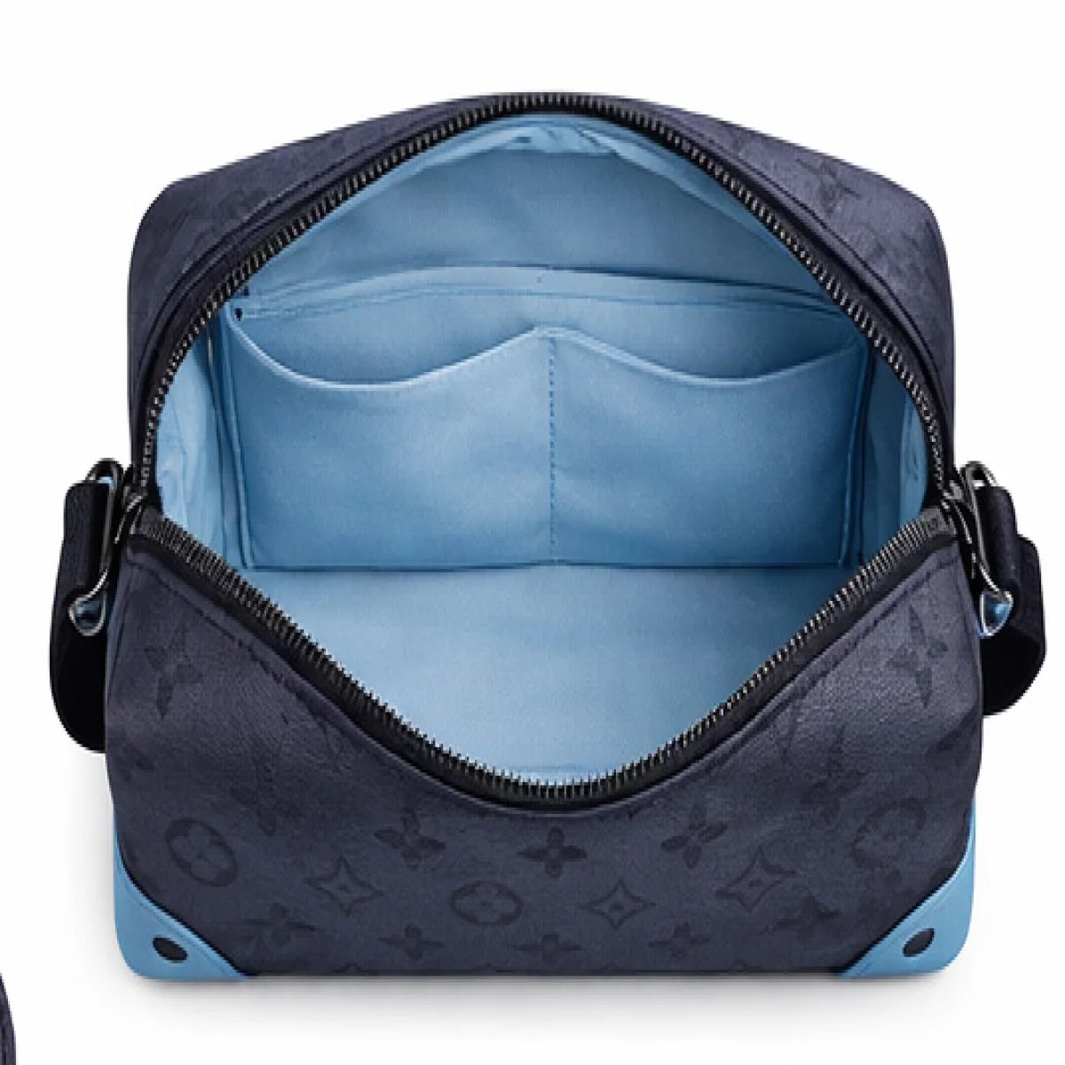 Louis Vuitton Monogram Eclipse Outdoor Messenger Bag - صورة 5