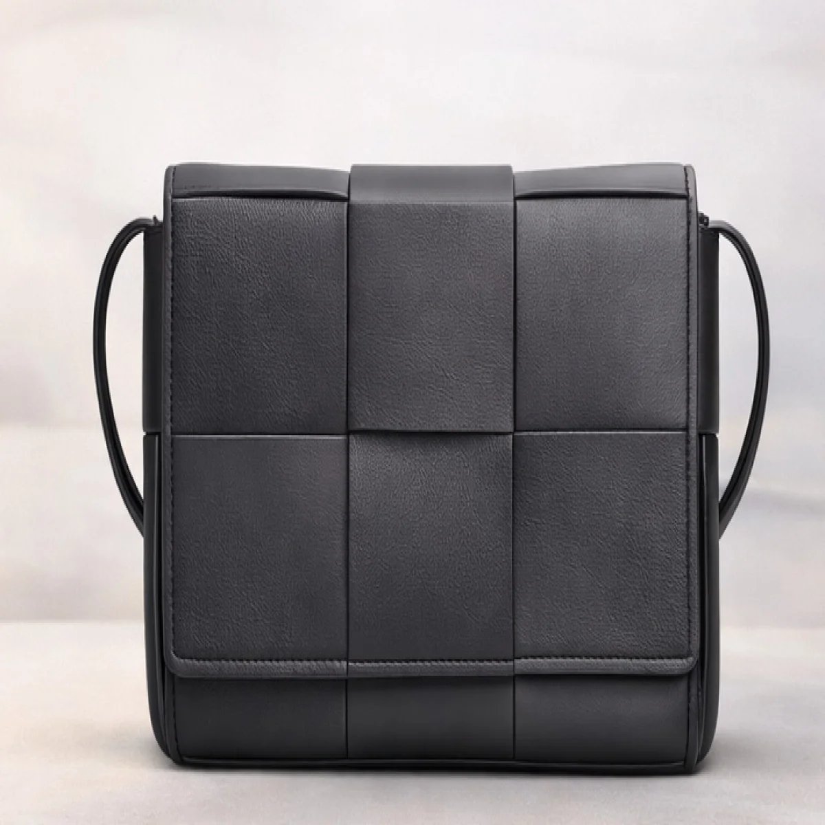 Bottega Veneta Cassette Crossbody Bag - صورة 8