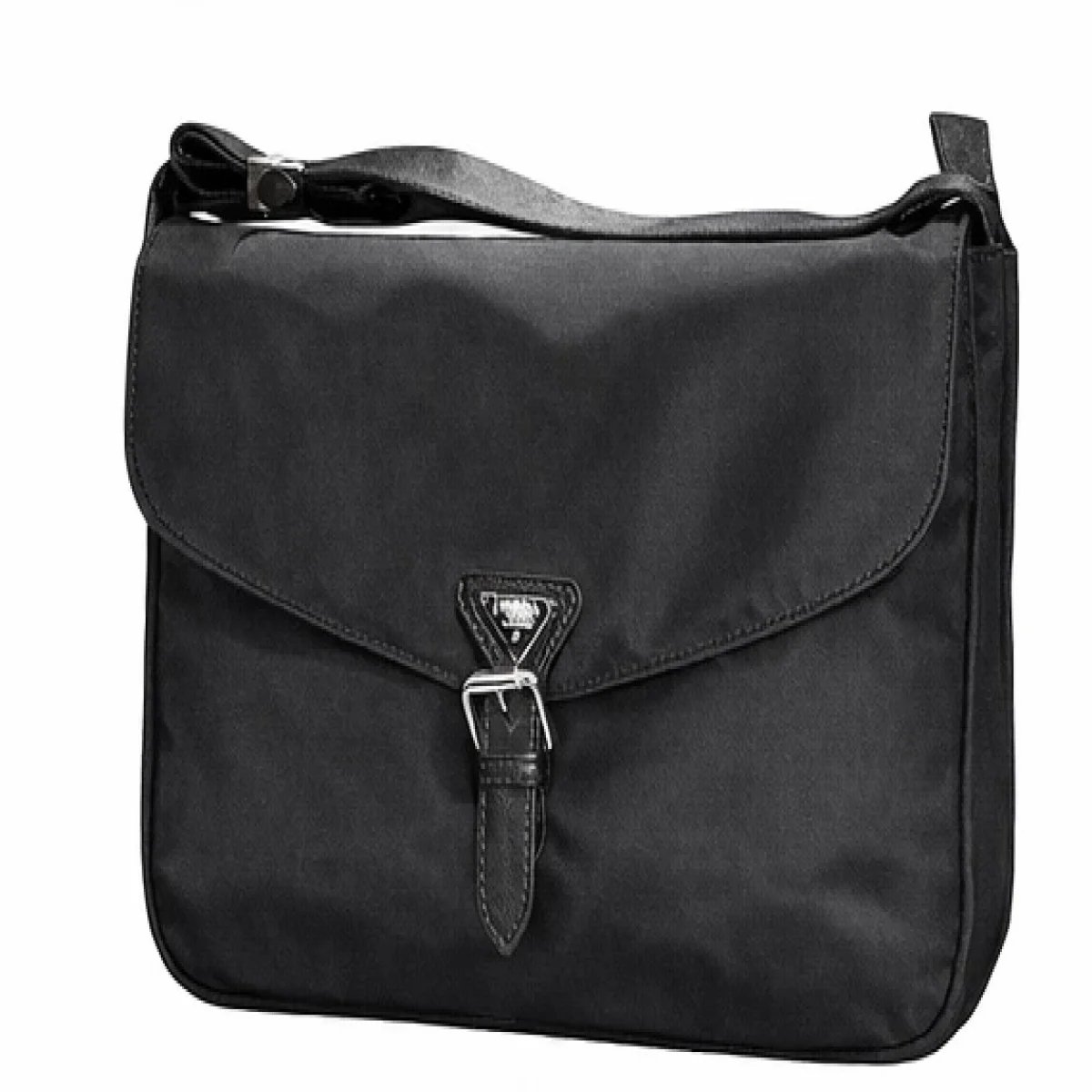 Prada Nylon Messenger Bag – Classic Urban Edition - صورة 11
