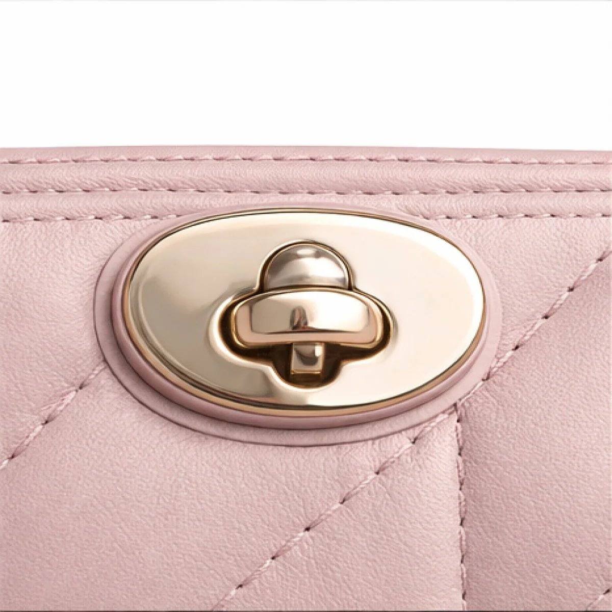 Coach Quilted Leather Top Handle Bag - صورة 9