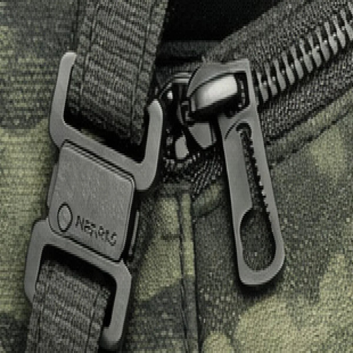 Y-3 Tactical Camouflage Utility Pouch - صورة 6