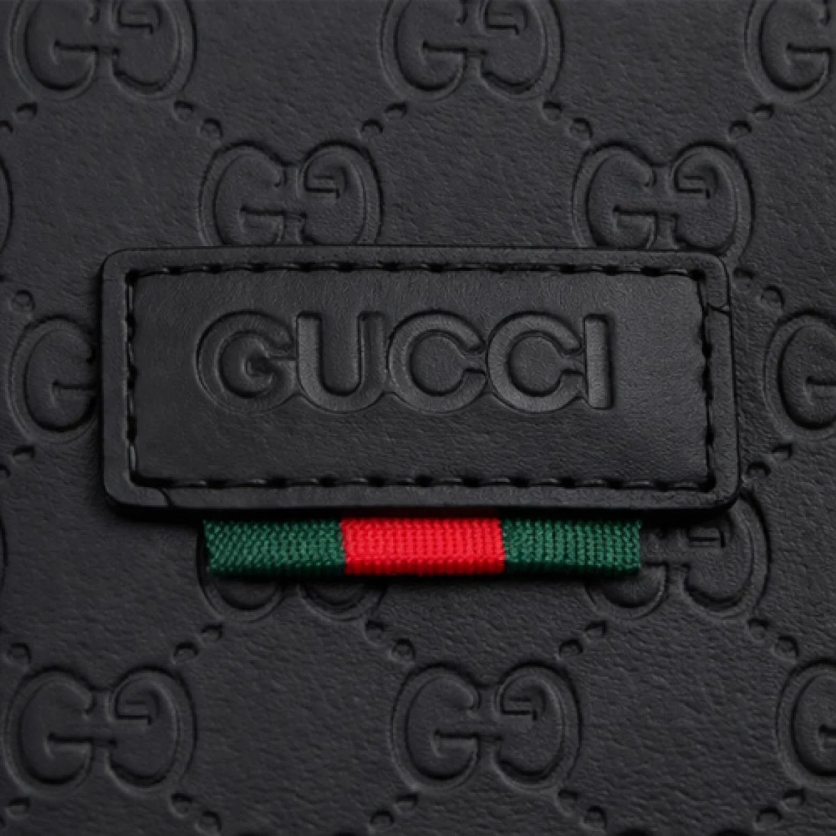 Gucci – GG Embossed Clutch – Black Web Stripe Edition - صورة 2