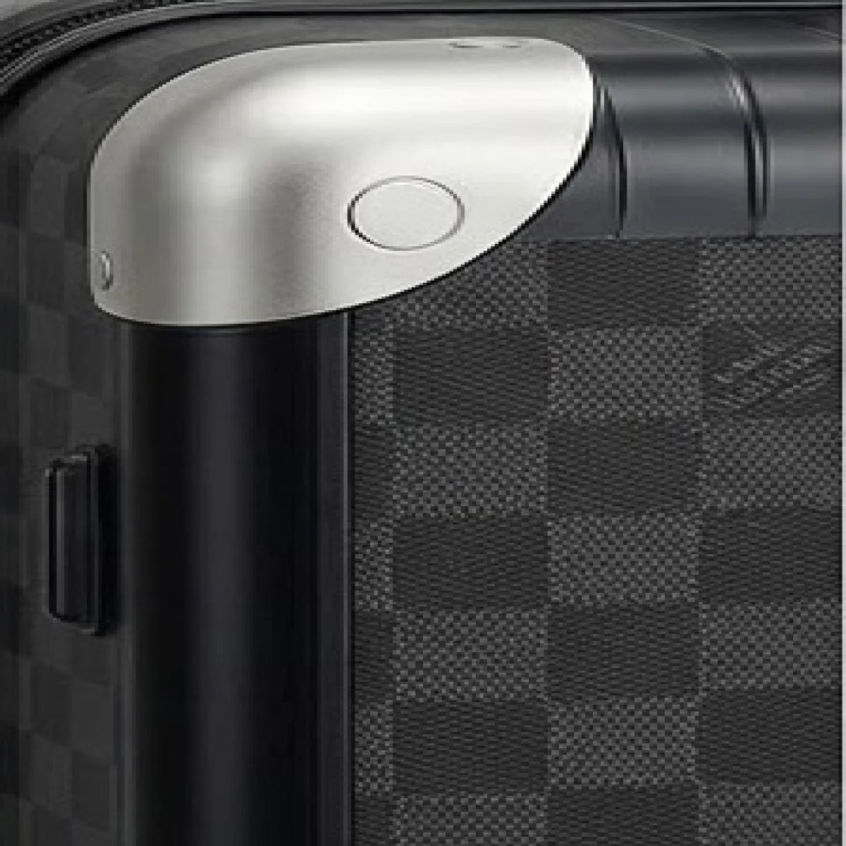 Louis Vuitton – Damier Graphite Cabin Rolling Suitcase Premium Edition - صورة 3