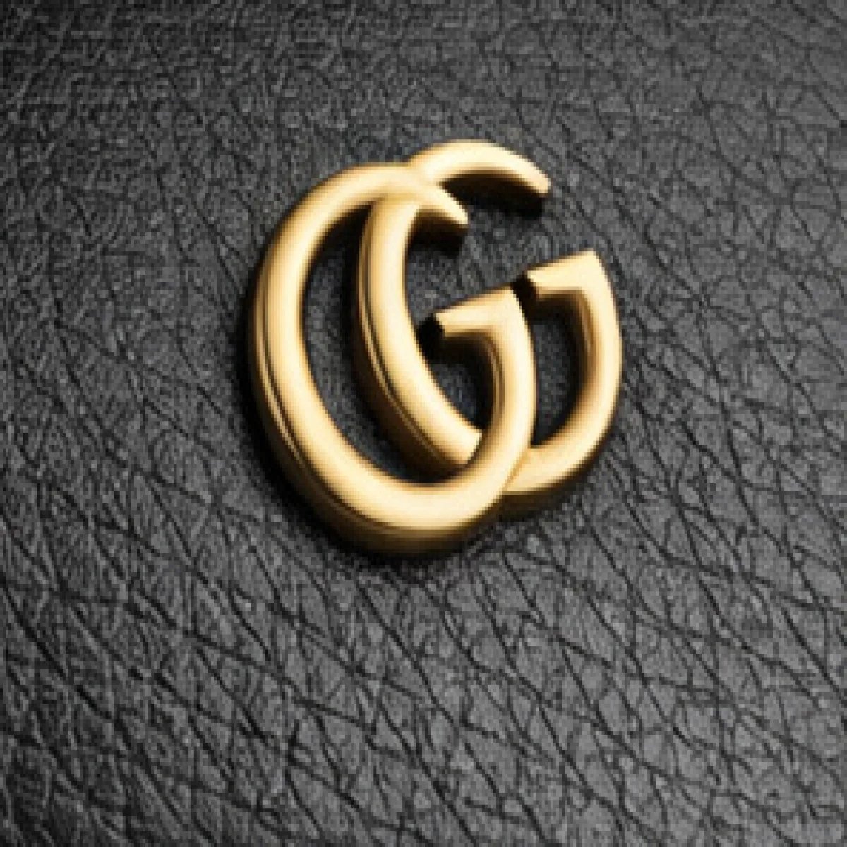 Gucci – GG Logo Leather Zip Pouch Clutch – Black Edition - صورة 3