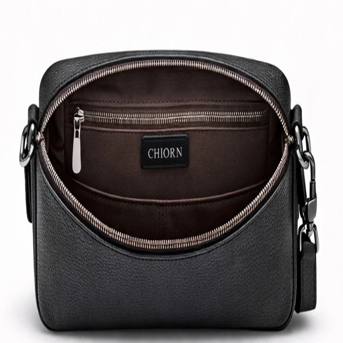 Prada Buckle Leather Crossbody Bag - صورة 5