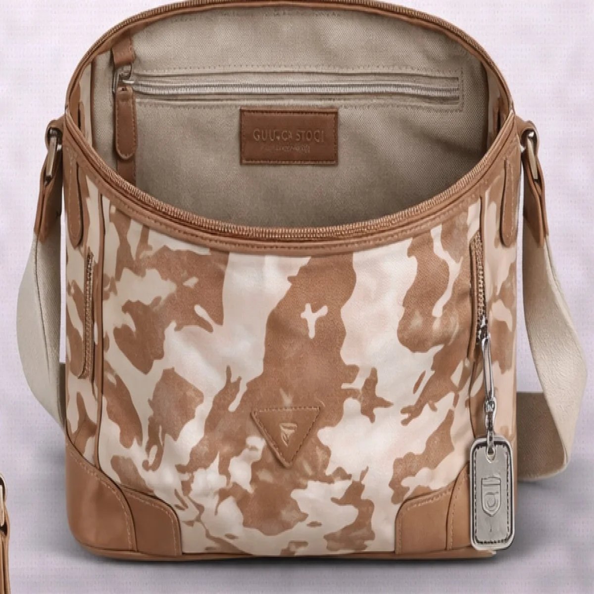 Prada Camouflage Canvas Messenger Bag - صورة 4