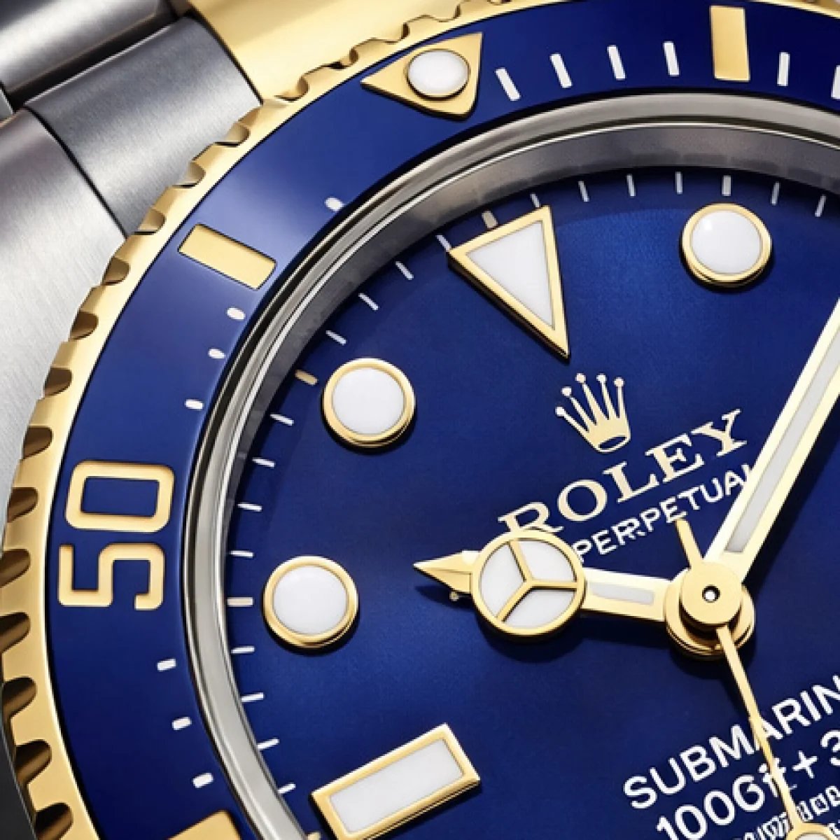 Rolex Oyster Perpetual Submariner Date - صورة 4