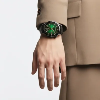 ساعة TECNO Watch GT الذكية بشاشة AMOLED وGPS