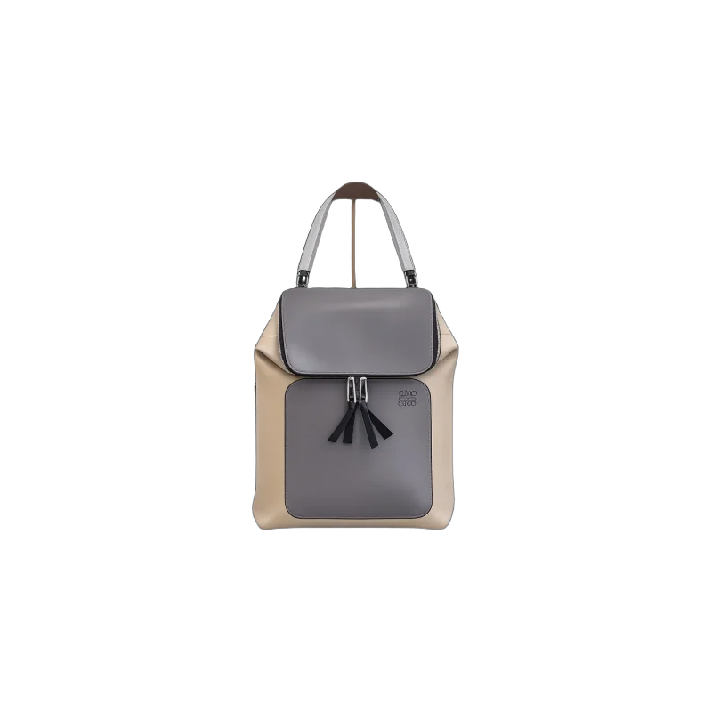 حقيبة ظهر نسائية LOEWE جلدية – رمادي وكريمي | تصميم فاخر مستوحى | باقر ستور العراق