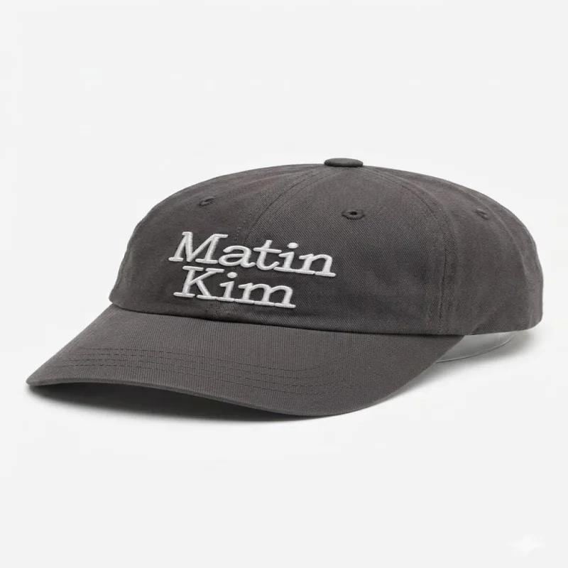 Martin Kim Signature Black Cap – Martin Kim | تصميم فاخر مستوحى | باقر ستور العراق
