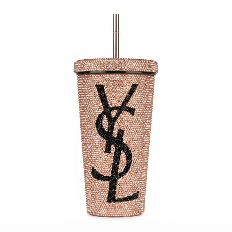 كوب حراري مزين بالكريستال الذهبي مع شعار YSL الأسود
