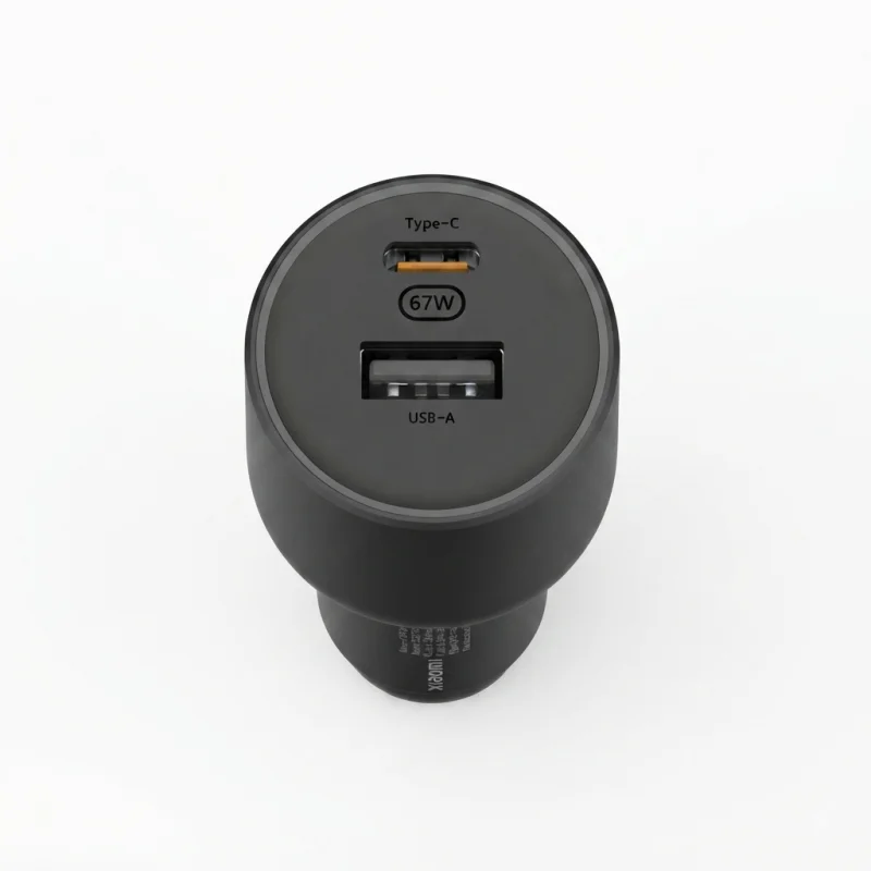 شاحن السيارة Xiaomi بقوة 67 واط بمنفذي USB-C وUSB-A