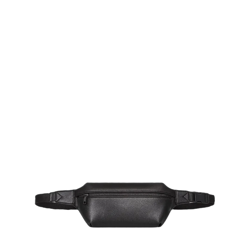 Bottega Veneta Minimal Leather Belt Bag | تصميم فاخر مستوحى | باقر ستور العراق