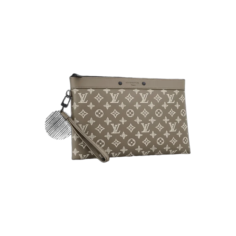 Monogram Canvas Zip Clutch – Beige Edition | تصميم فاخر كلاسيكي | باقر ستور العراق